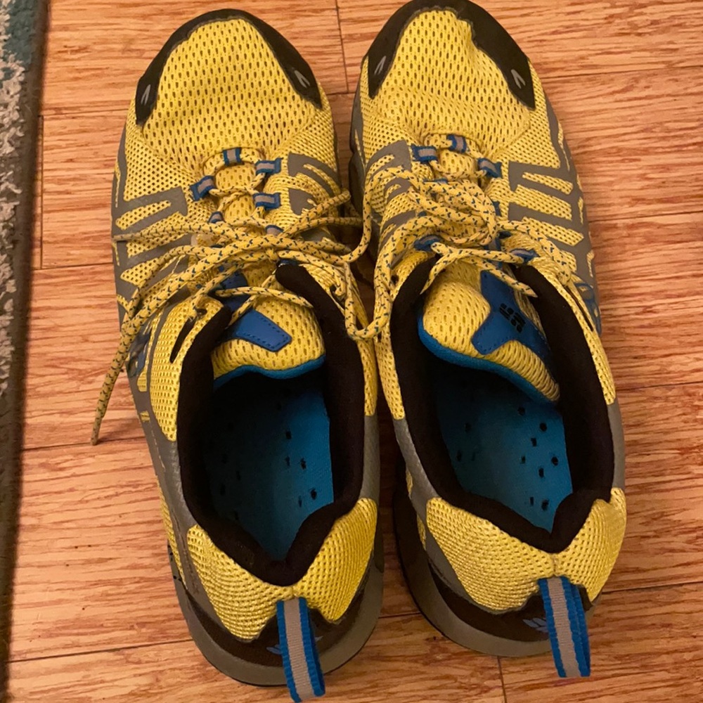 Columbia running shoes